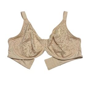 * Chantelle group 36DDD Lace Bra in Cream lightly lined